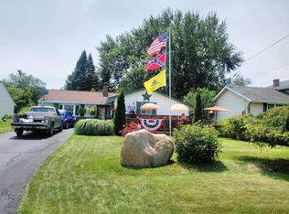 7744 Fern Dr, Mentor On The Lake, OH 44060