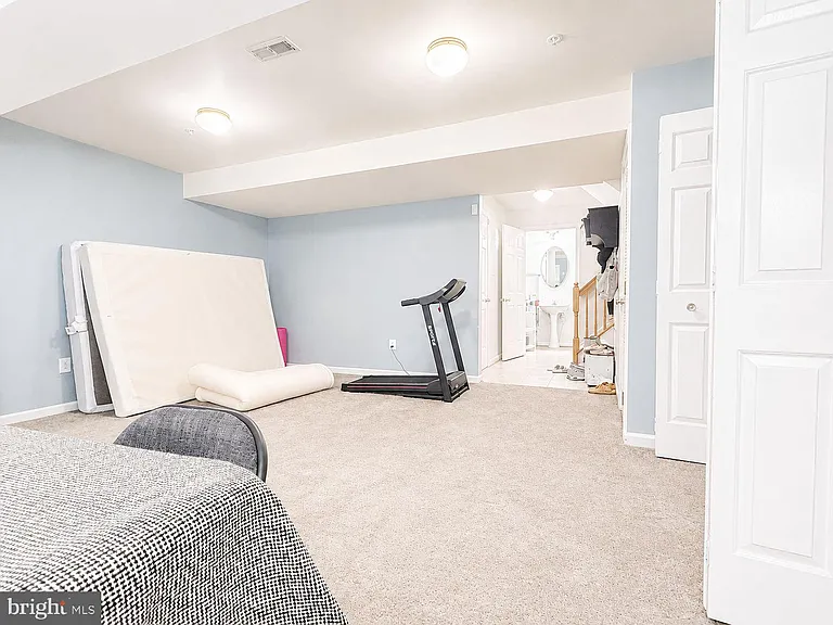10417 Heathside Way — Photo 24
