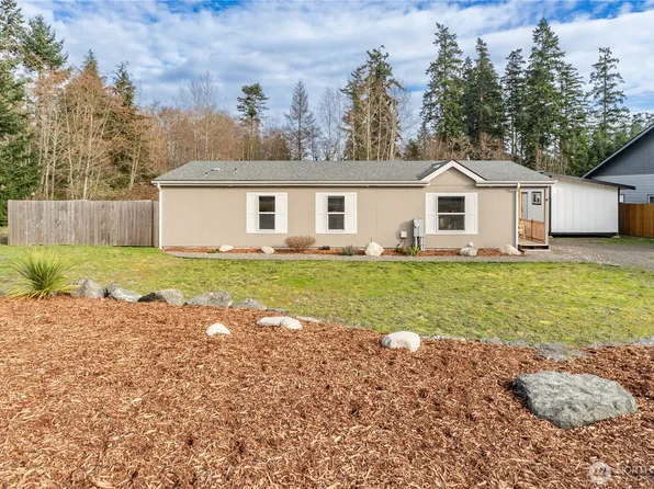 32 N Victory Avenue, Port Townsend, WA 98368