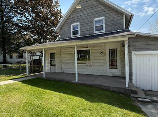 26 W Fayette St, Hillsdale, MI 49242