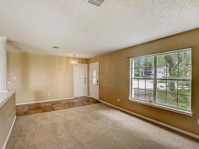 17627 Dansworth Dr — Photo 23
