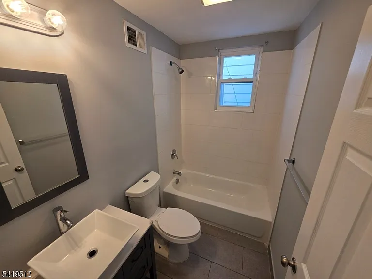 245 Marshall St — Photo 9