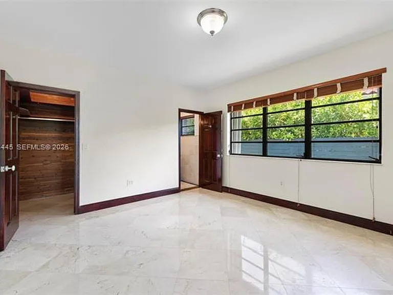 540 S Shore Dr — Photo 37
