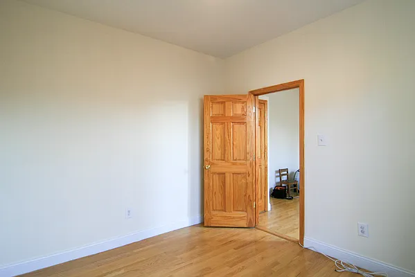 Rented by Horowitz Real Estate | media 32