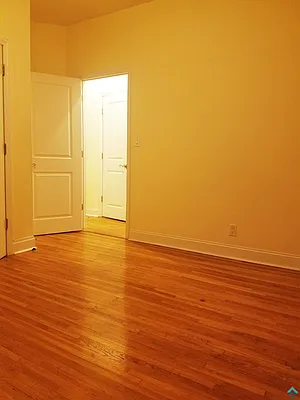 Rented by EXR | media 11