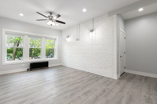2nd image of 6043 N Winthrop Ave #1