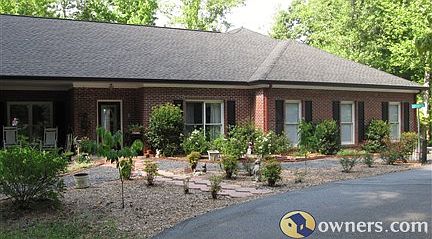 1st image of 2753 S Cherokee Ln