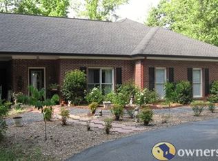 2753 S Cherokee Ln, Woodstock, GA 30188