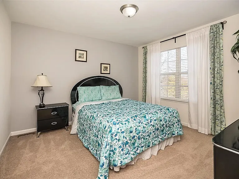 1304 Mason Grove Dr — Photo 25