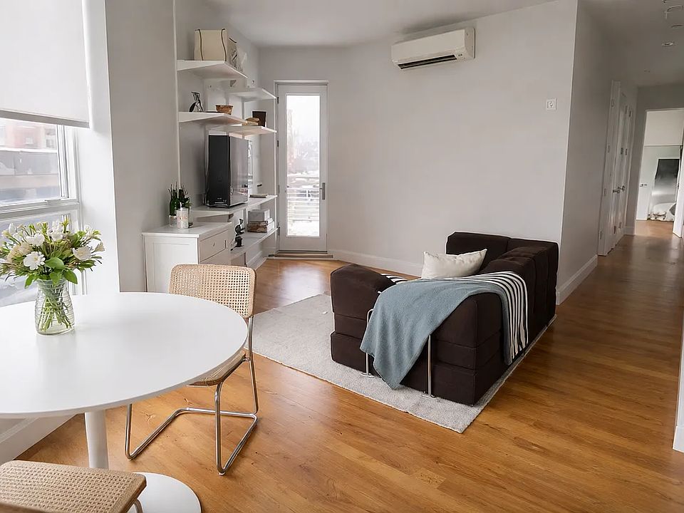 1st image of 25 Skillman Ave #202A