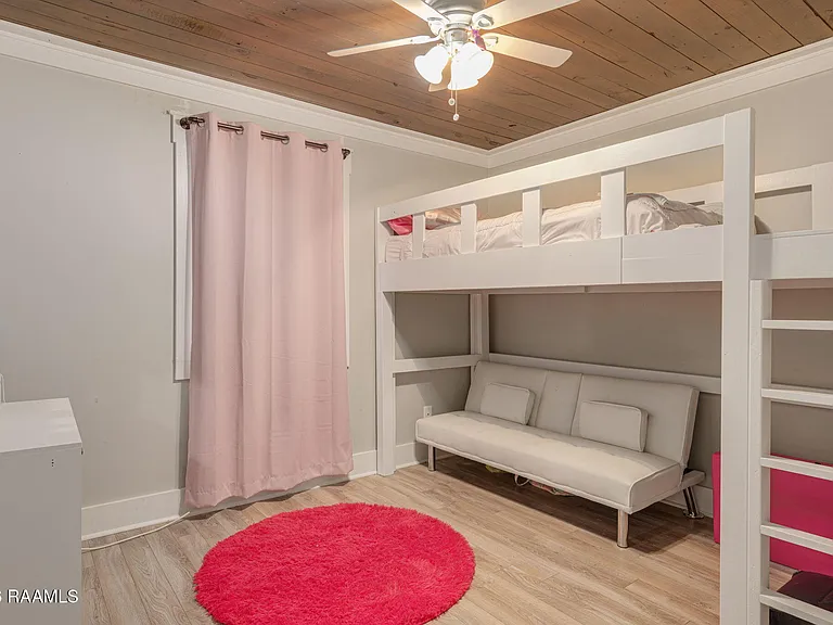 610 E Demanade Dr — Photo 24
