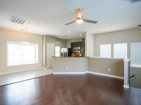 2905 Saville Loop #13C, Austin, TX 78741