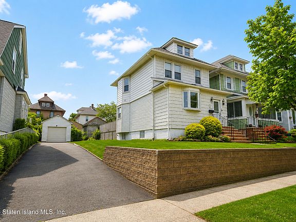 3rd image of 45 Homestead Ave