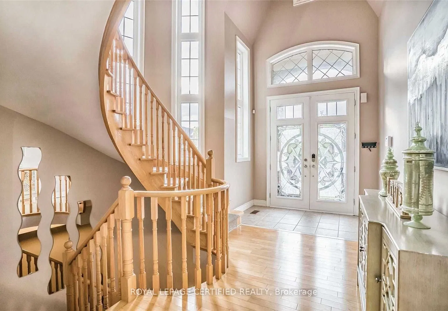 4 bed, $5,900 — Photo 4