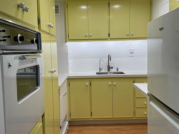 4th image of 3301 NE 5th Ave APT 501