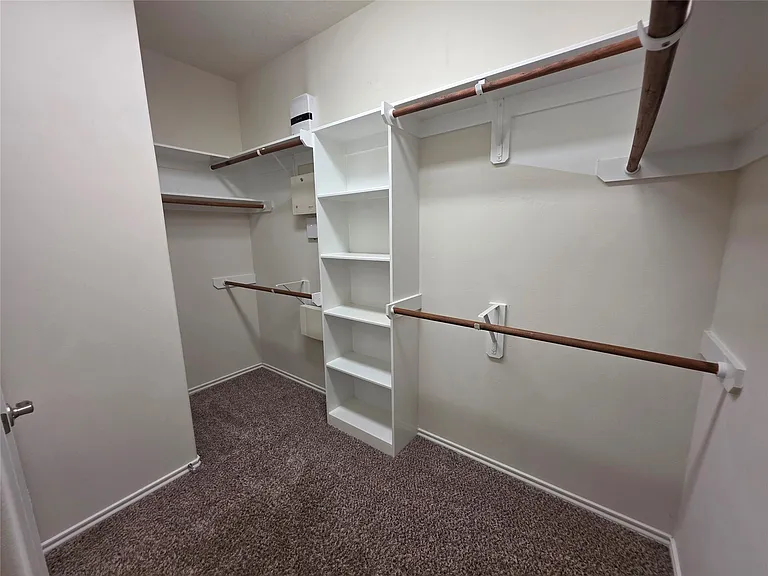 2242 Waxwing Dr — Photo 11