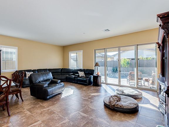 5th image of 22705 E Tierra Grande