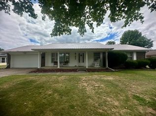 703 Morning Glory Ln, Connersville, IN 47331