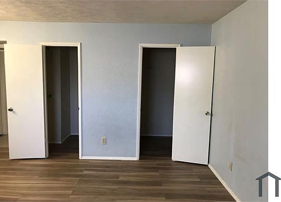 5th image of 2303 Pennington Dr