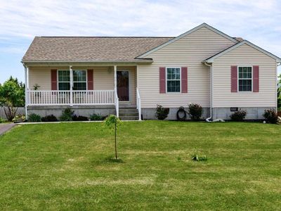 33 Princess Ann Ln, Stuarts Draft, VA, 24477