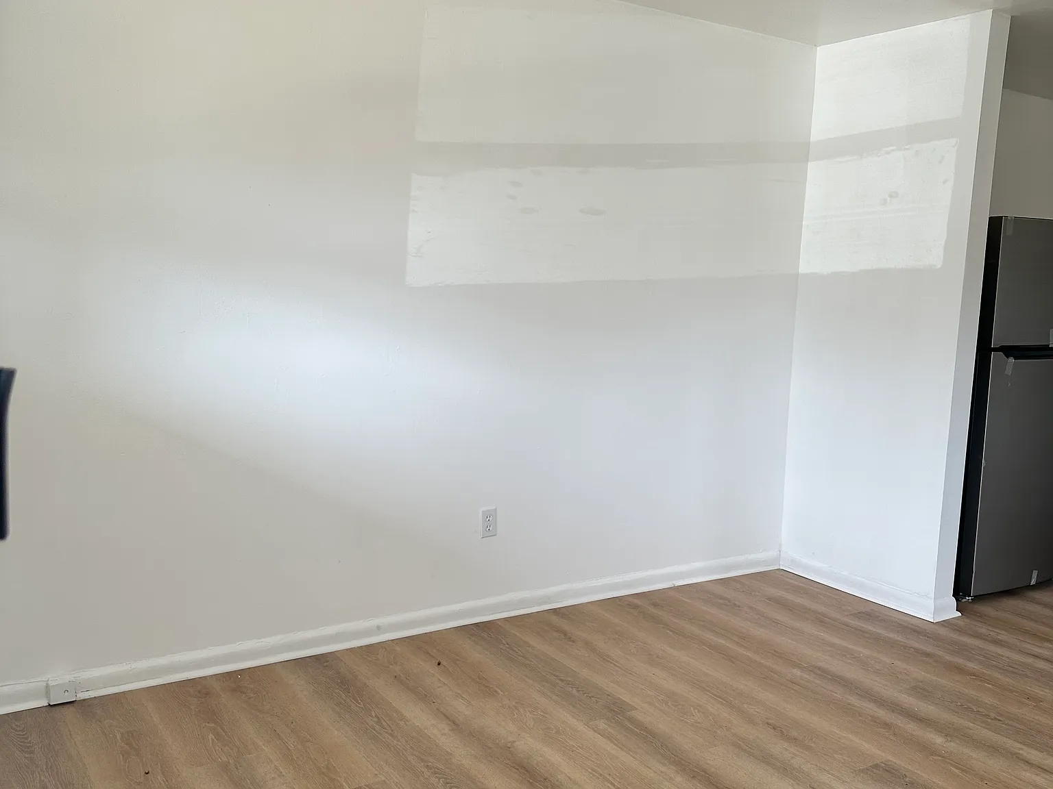 2 bed, $1,100 — Photo 3