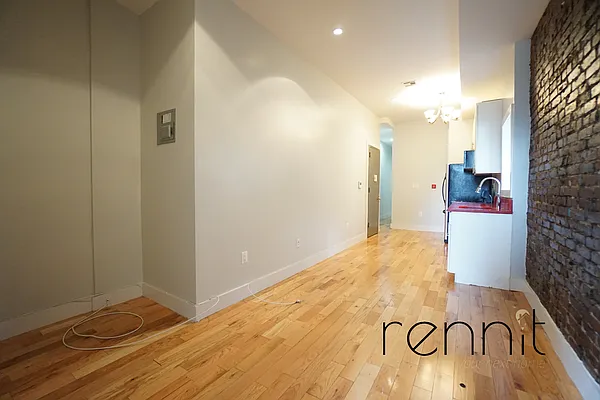 Rented by Rennit Inc. | media 14