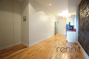Rented by Rennit Inc.