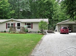 6196 Dorwood Rd, Saginaw, MI 48601