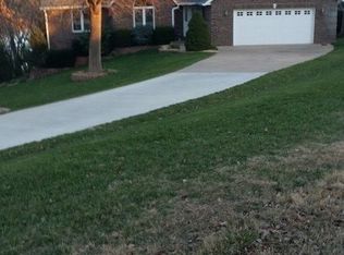 64 Windy Ct, Branson West, MO 65737