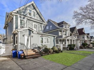 9129 97th St, Woodhaven, NY 11421