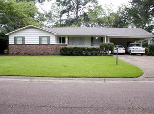 5051 Ashley Dr, Jackson, MS 39211