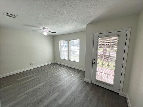 3rd image of 19739 Moonhollow Dr