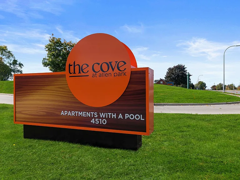 Entrance Sign