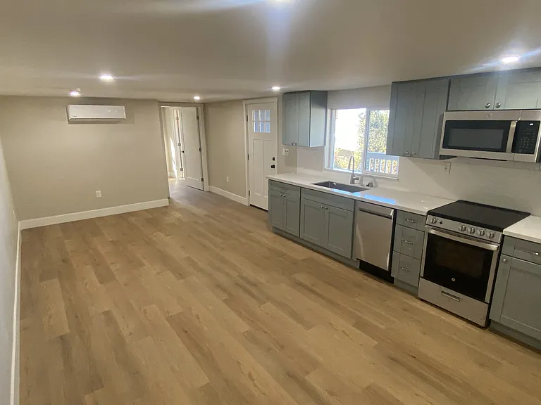 8090 Vista Dr — Photo 9