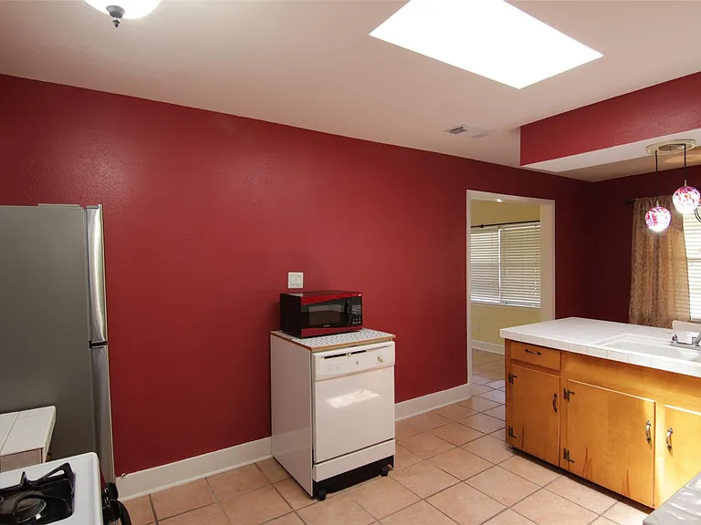 6601 Stroud Dr — Photo 7