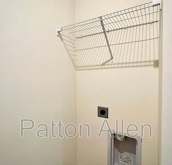 117 N Christie Ct — Photo 24