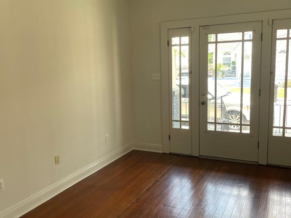 5422 Vicksburg St #5422