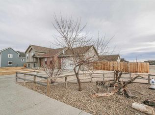 5757 Antelope Dr, Bar Nunn, WY 82601