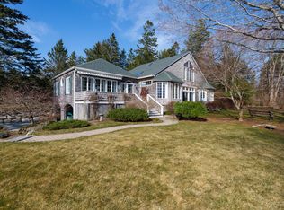 13 N Causeway Ln, Southwest Harbor, ME 04679