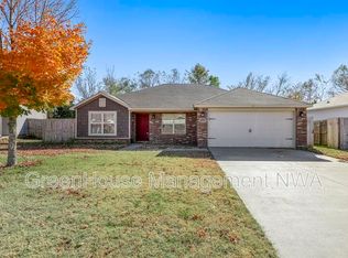 2705 SW Greensprings Rd, Bentonville, AR 72713