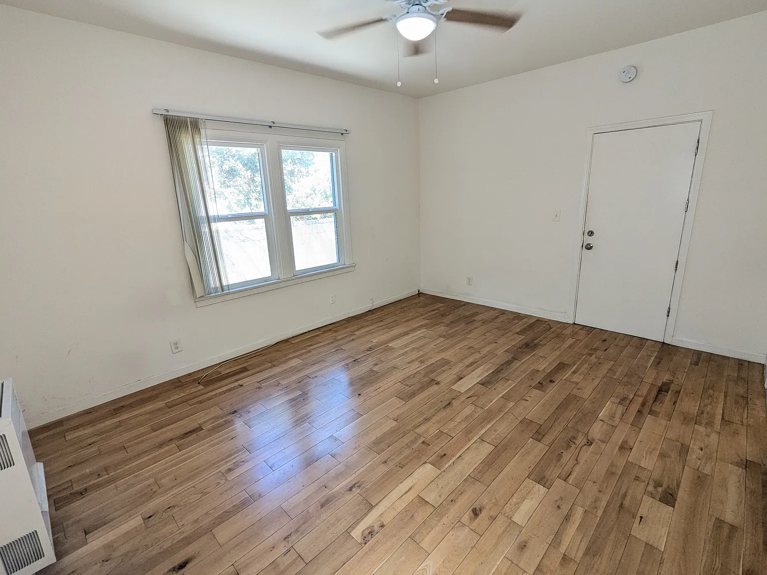 Studio, 425 sqft, $1,395 — Photo 4