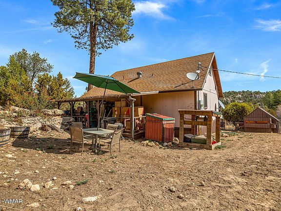 4th image of 3424 Butts Ln
