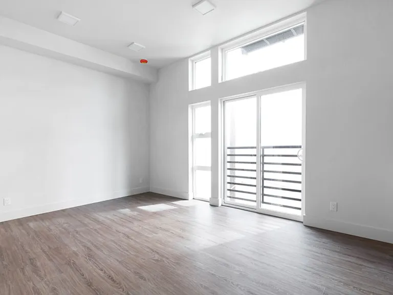 510 Broadway — Photo 12