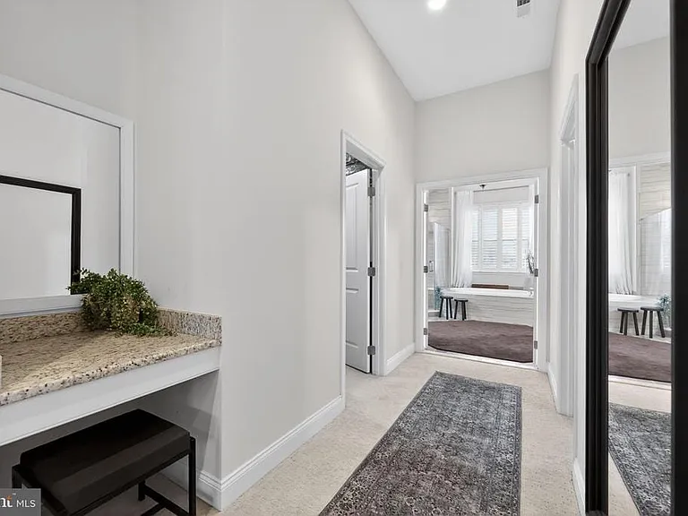 1036 Matthew Way — Photo 33