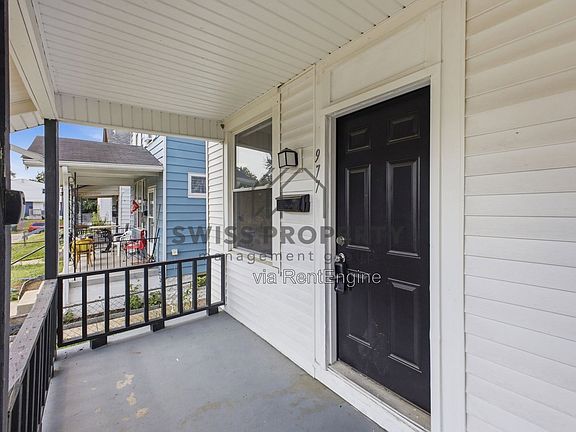 4th image of 977 Miller Ave