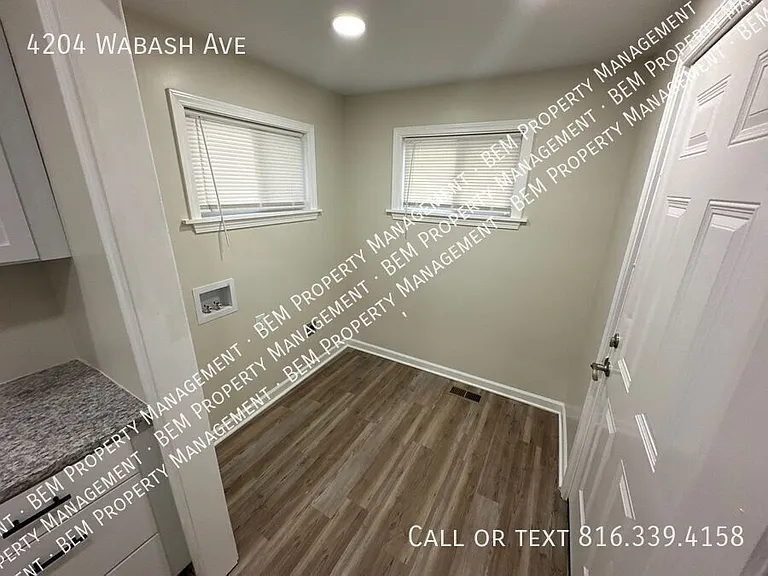 4204 Wabash Ave — Photo 7