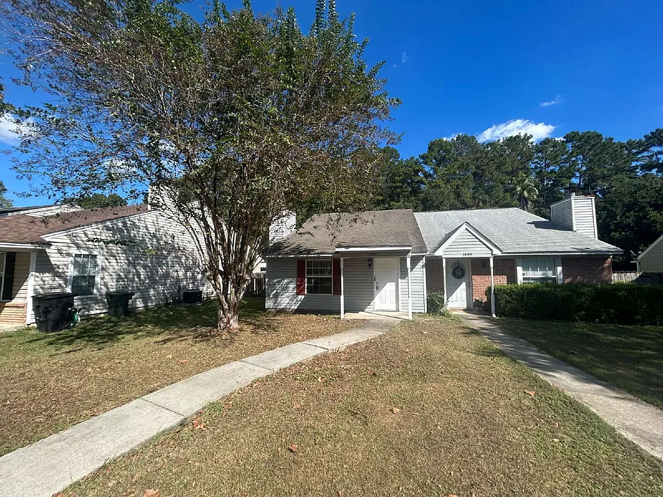 1891 Gina Dr