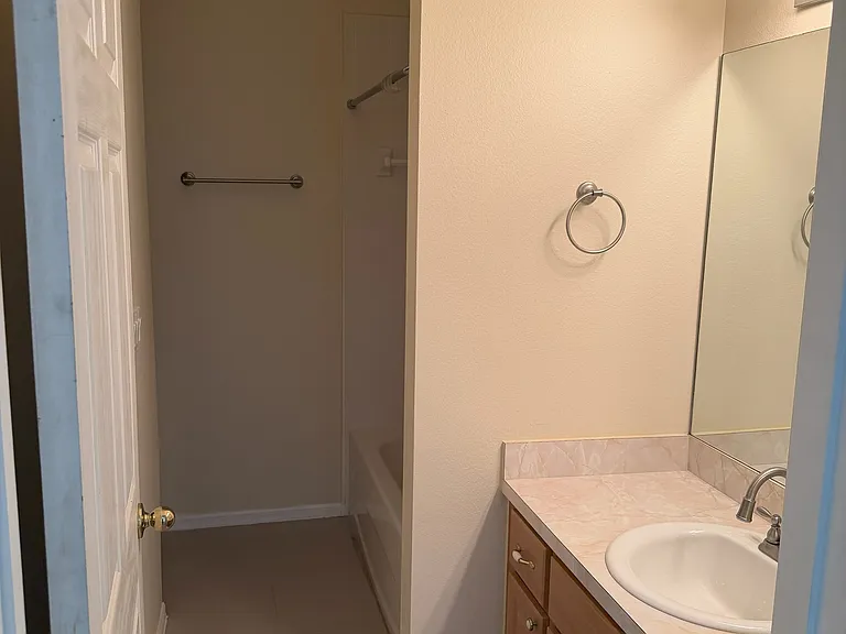 9211 101st Ct — Photo 19