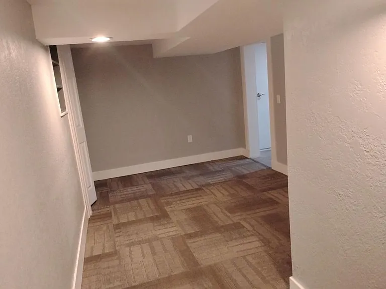5610 S Main St — Photo 13