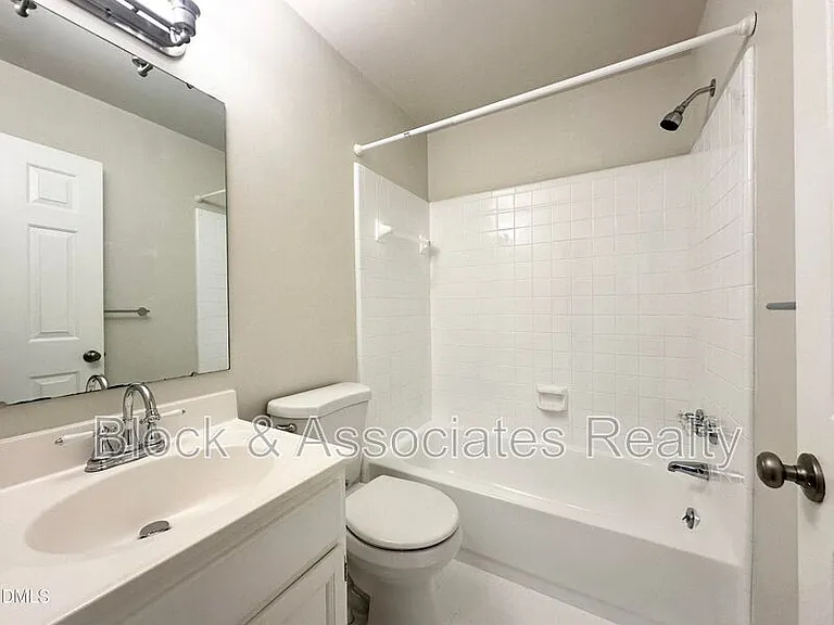5620 Bridgetowne Way — Photo 17
